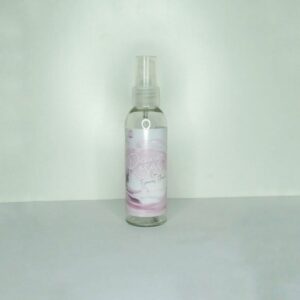 Agua miselar